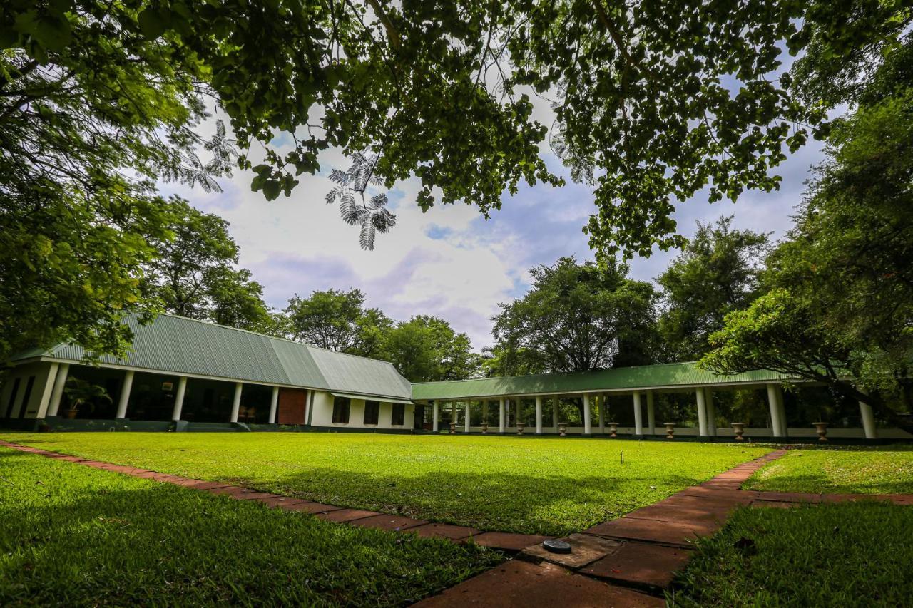 The River Club Livingstone Esterno foto
