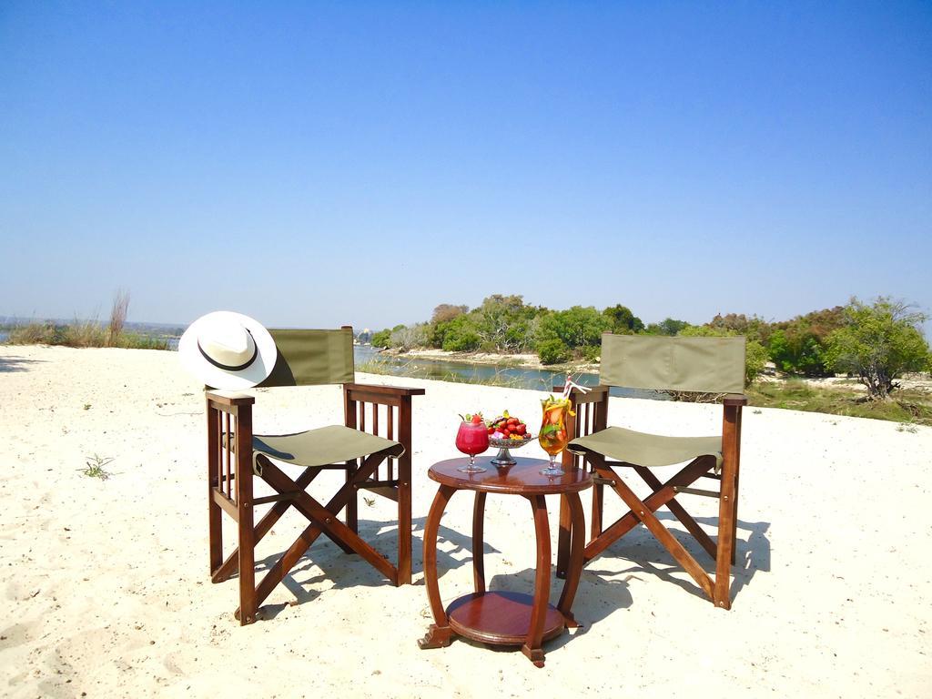 The River Club Livingstone Esterno foto